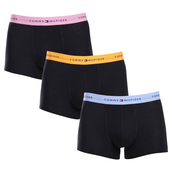 3PACK pánské boxerky Tommy Hilfiger tmavě modré (UM0UM02763 0VI) XL, trenky / trenýrky.
Pánské boxerky, které potěší muže i jejich ženy
Boxerky Tommy Hilfiger vynikají kvalitou zpracování a díky kombinaci bavlny a elastanu dobře sedí a jsou příjemné na dotek.
Spodní prádlo Tommy Hilfiger je zárukou nejvyšší kvality
Značka Tommy Hilfiger se stala ikonou amerického oblékání před téměř 40 lety a jeho barevnost v tónech modré, červené a bílé je rozeznatelná na první pohled.