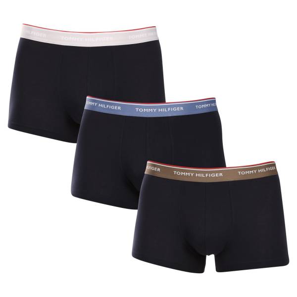 3PACK pánské boxerky Tommy Hilfiger tmavě modré (UM0UM01642 0XX) M, trenky / trenýrky.
Pánské boxerky, které potěší muže i jejich ženy
Boxerky Tommy Hilfiger vynikají kvalitou zpracování a díky kombinaci bavlny a elastanu dobře sedí a jsou příjemné na dotek.
Spodní prádlo Tommy Hilfiger je zárukou nejvyšší kvality
Značka Tommy Hilfiger se stala ikonou amerického oblékání před téměř 40 lety a jeho barevnost v tónech modré, červené a bílé je rozeznatelná na první pohled.