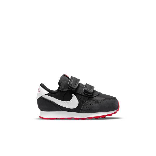 Nike MD Valiant 25.