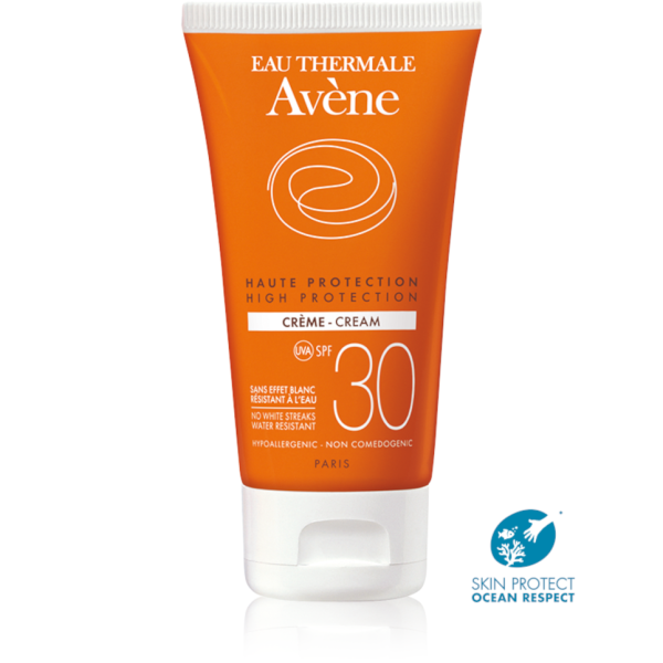 Avene Sun Krém Spf30 50ml.


	Velmi vysoká účinnost při použití minima chemických filtrů.
	Chrání DNA buněk, chrání kůži před fotostárnutím a před volnými radikály.
	Složení, které respektuje oceán a minimalizuje dopad na životní prostředí.
	Příjemná textura, která se rychle vstřebává, nelepí a nezanechává bílé stopy.


Účinné látky:

Poskytuje vysokou sluneční ochranu citlivé kůže díky inovativnímu fotoprotekčnímu ochrannému systému Sunsitive®:


	Fotostabilní patentovaný filtrační systém - minimální množství filtrů (4) zajišťujících maximální ochranu před širokým spektrem UVB a UVA záření.
	Antioxidační komplex zajišťuje dvojí antioxidační účinek pro komplexní ochranu buněk.
	Termální voda Avène zklidňuje, zjemňuje citlivou pleť a působí proti podráždění.


Je voděodolný, neobsahuje silikony.

Respekt k oceánům a minimalizace dopadu na životní prostředí:


	Netoxické sluneční filtry bez dopadu na korály, fytoplankton a zooplankton, pro zachování mořské biologické rozmanitosti.
	Ekologicky šetrné složení bez silikonů s minimální koncentrací slunečních ﬁltrů pro co nejvyšší biodegradabilitu.
	Partnerství s 