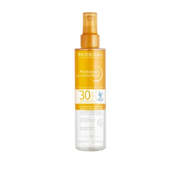 Bioderma Photoderm Bronz opalovací voda SPF30 200ml.

Hlavní výhody:


	Vysoká UVA a UVB ochrana- technologie sun active defense.
	Ultra lehká textura.
	Bronzové opálení.
	Osvěžuje a hydratuje.
	Nude skin efekt.
	Nekomedogenní.
	Voděodolná.
	Bezpečná pro koralové útesy (Aquatic ecosystems tested).


Nové dvoufázové složení: Po protřepání vznikne ultra-lehká textura, která okamžitě osvěží a zanechá na pokožce nude skin efekt.


	Olejová fáze poskytuje účinnou ochranu pokožky.
	Vodní fáze obsahuje vodu s fyziologickým pH.