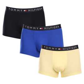 3PACK pánské boxerky Tommy Hilfiger vícebarevné (UM0UM03180 0XK) XXL, trenky / trenýrky.
Pánské boxerky, které potěší muže i jejich ženy
Boxerky Tommy Hilfiger vynikají kvalitou zpracování a díky kombinaci bavlny a elastanu dobře sedí a jsou příjemné na dotek.
Spodní prádlo Tommy Hilfiger je zárukou nejvyšší kvality
Značka Tommy Hilfiger se stala ikonou amerického oblékání před téměř 40 lety a jeho barevnost v tónech modré, červené a bílé je rozeznatelná na první pohled.